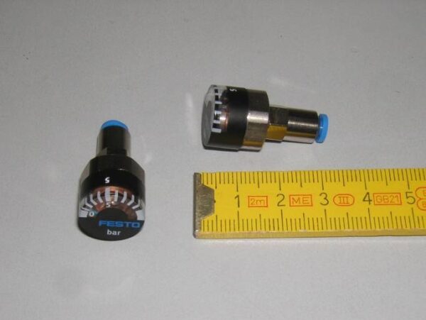 Micro manomètre pour tuyau festo diamètre 3 x 2 mm